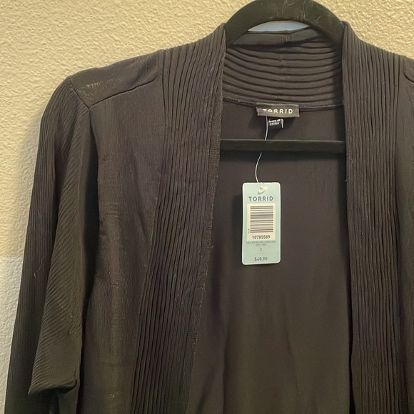 🆕 Torrid Tissue Weight Long Sleeve Open Cardigan - Picture 2 of 6